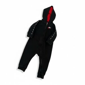 Nike Swoosh Baby Boys Hoodie Sweater Coveralls Long Sleeve Sz 12M Black Red